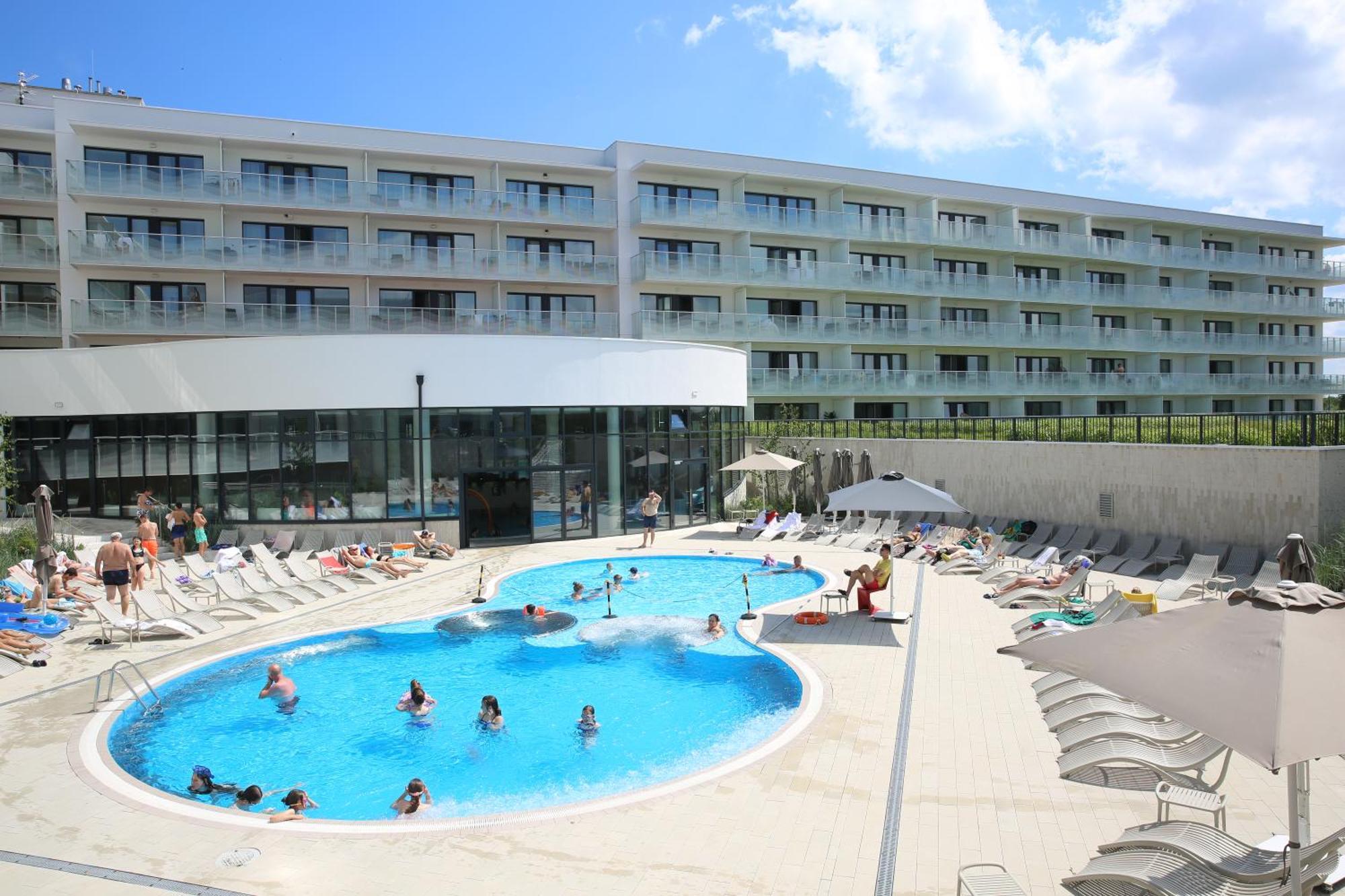 Apartament Lux Tukan B003, Polanki Aqua - Holiday City Kołobrzeg Exterior foto